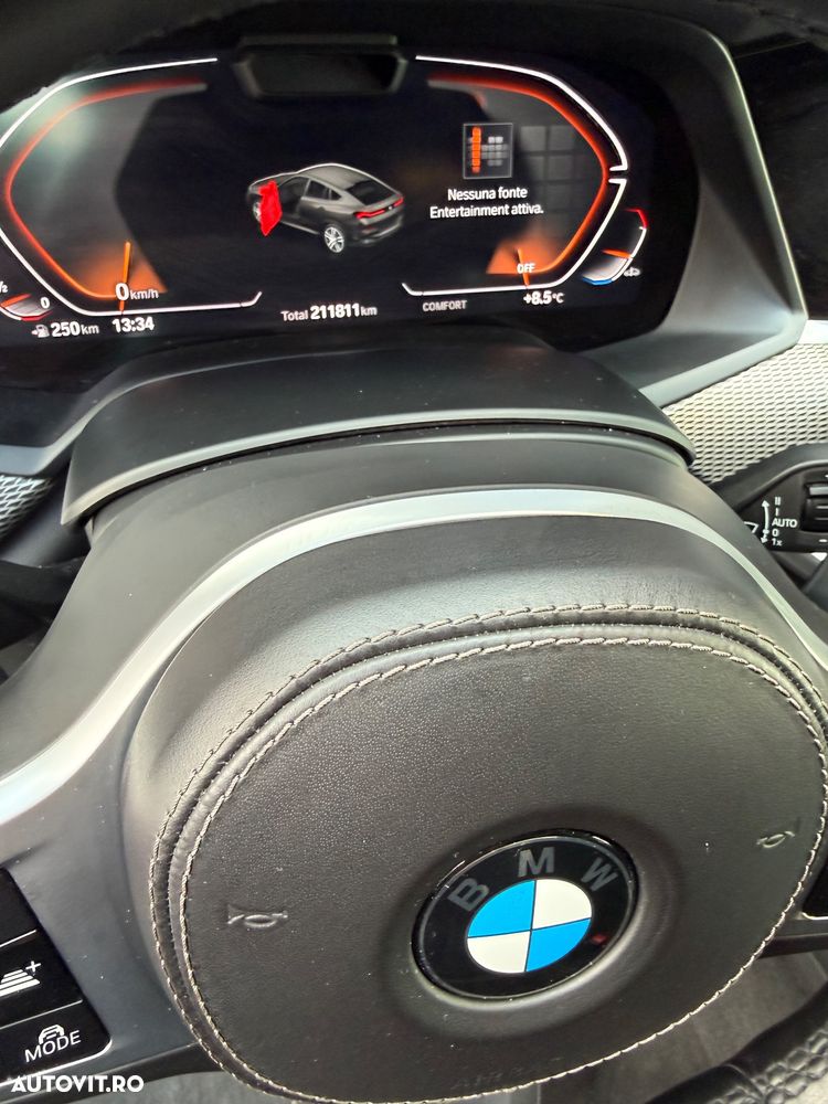 BMW X6 xDrive40i AT MHEV - 21