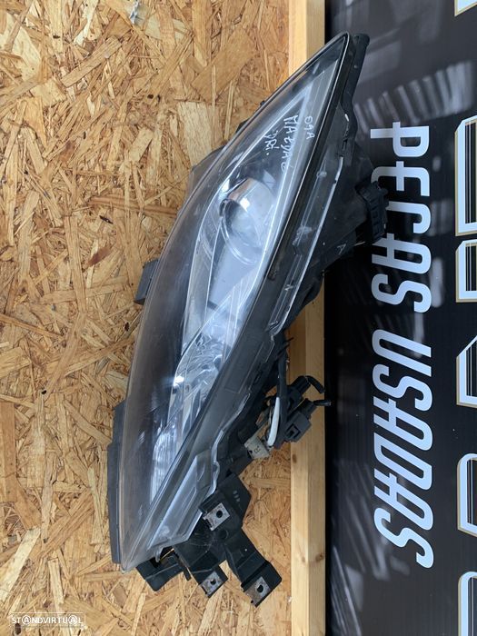 Farol direito Mazda 6 - 2