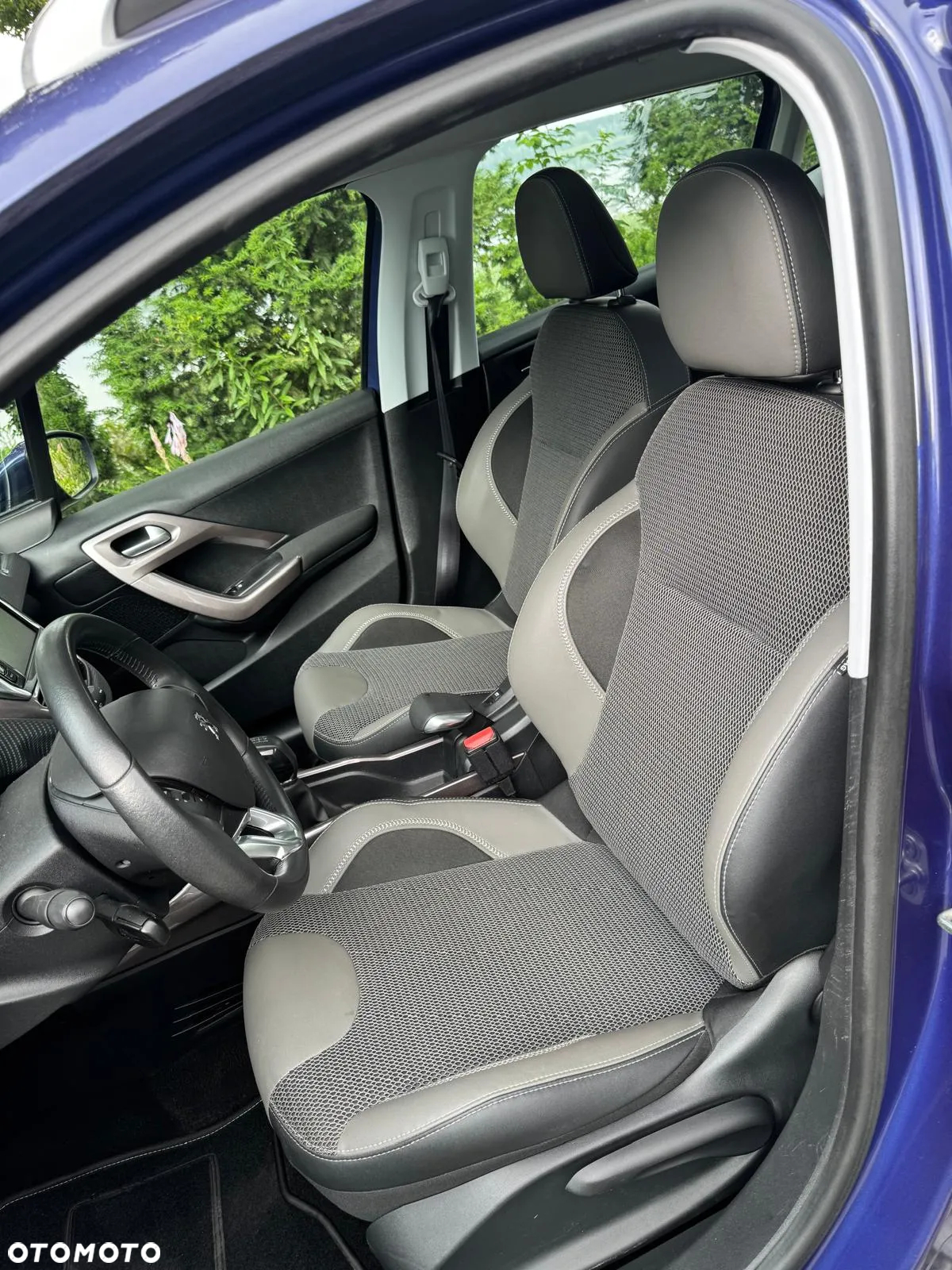 Peugeot 2008 1.2 Pure Tech Style - 17