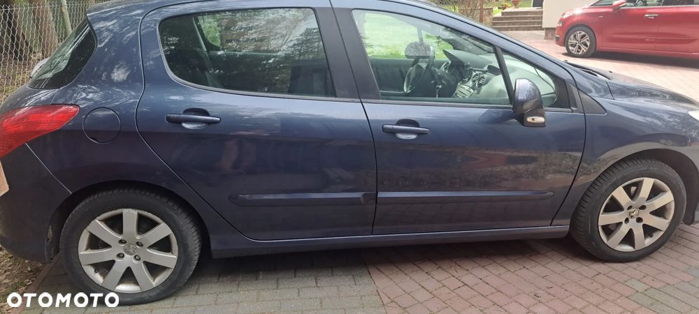 Peugeot 308 1.6 HDi Premium - 10