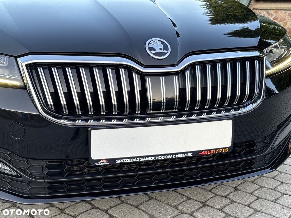 Skoda Superb 2.0 TDI DSG Premium Edition - 32