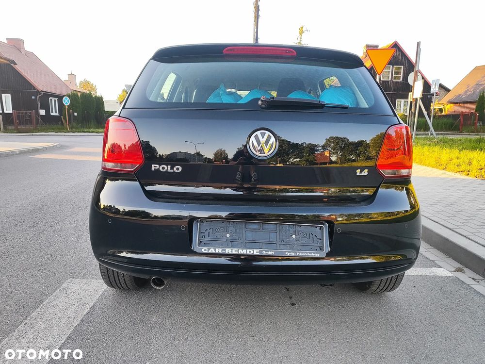 Volkswagen Polo 1.4 FSI Highline - 10