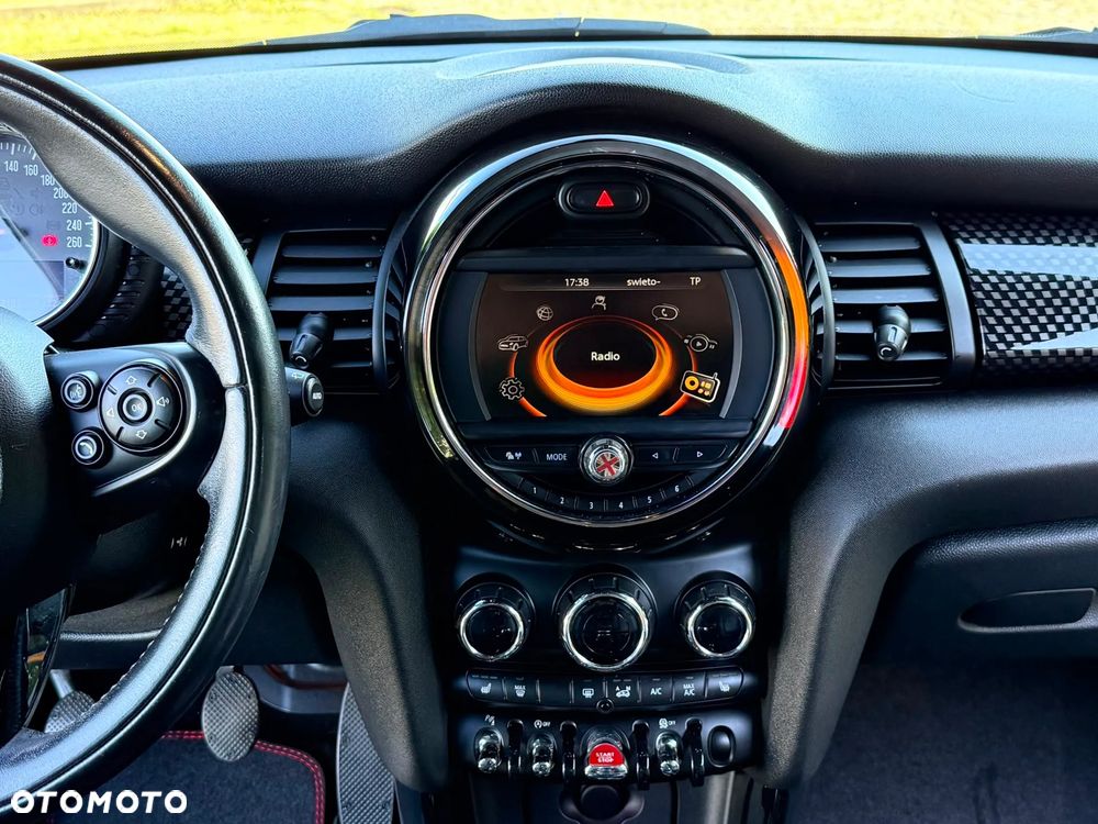 MINI Cooper S Standard - 21