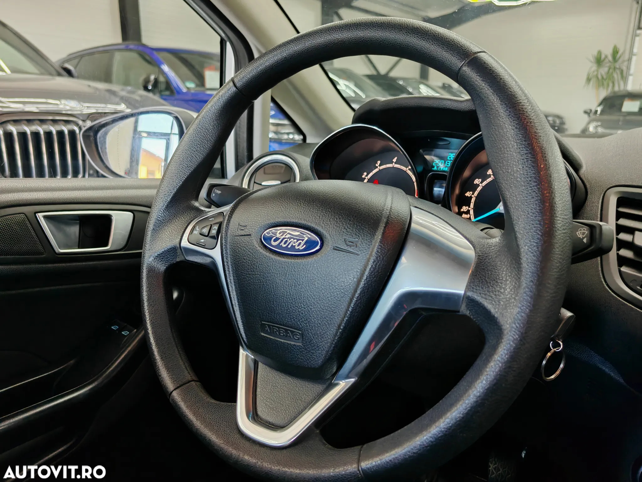 Ford Fiesta 1.0 Trend - 12