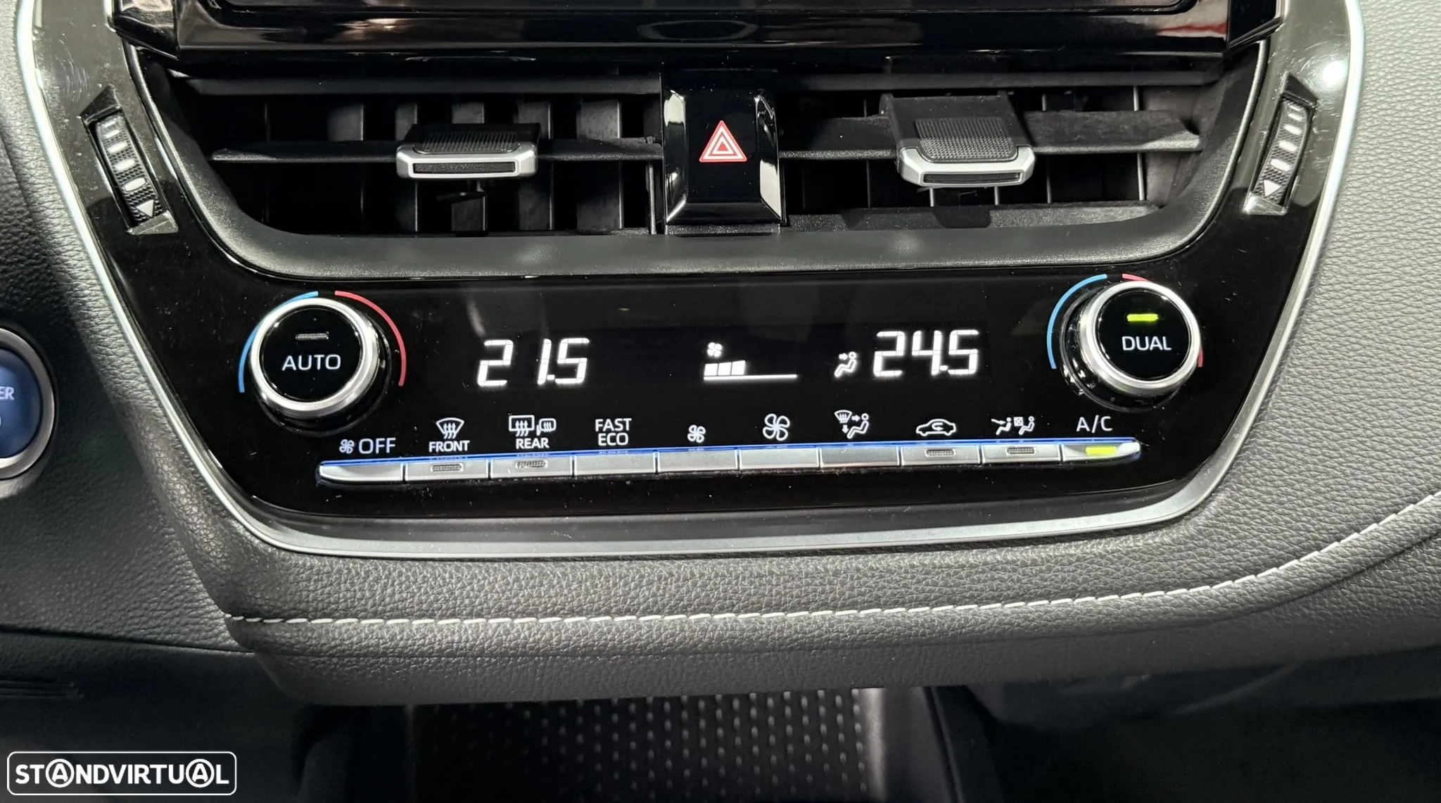 Toyota Corolla Touring Sports 1.8 Hybrid Exclusive - 31