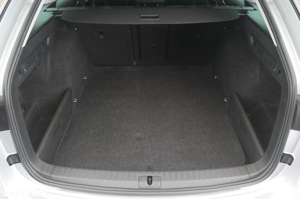 Skoda Octavia 1.5 TSI ACT Ambition DSG - 16