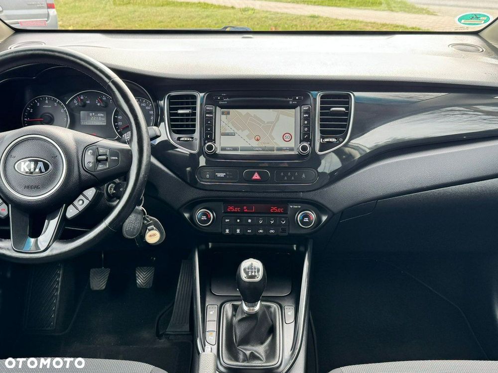 Kia Carens 1.6 GDI Dream-Team Edition - 21