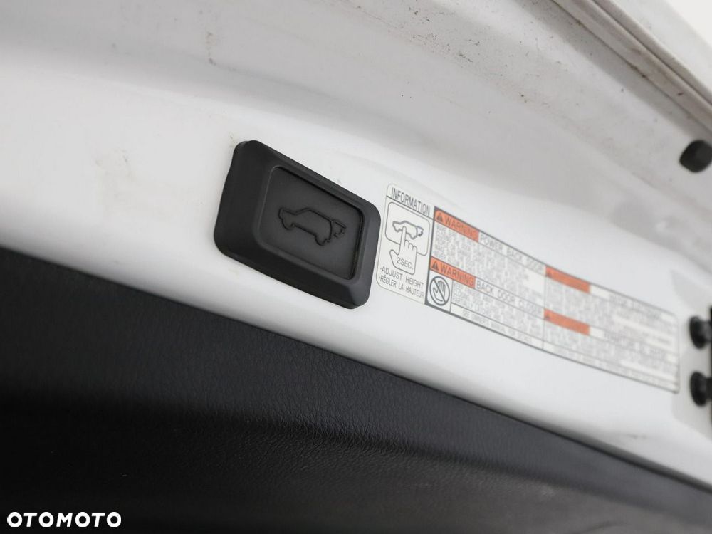 Toyota RAV4 2.0 D-4D 4x2 Start-Stop Comfort - 40