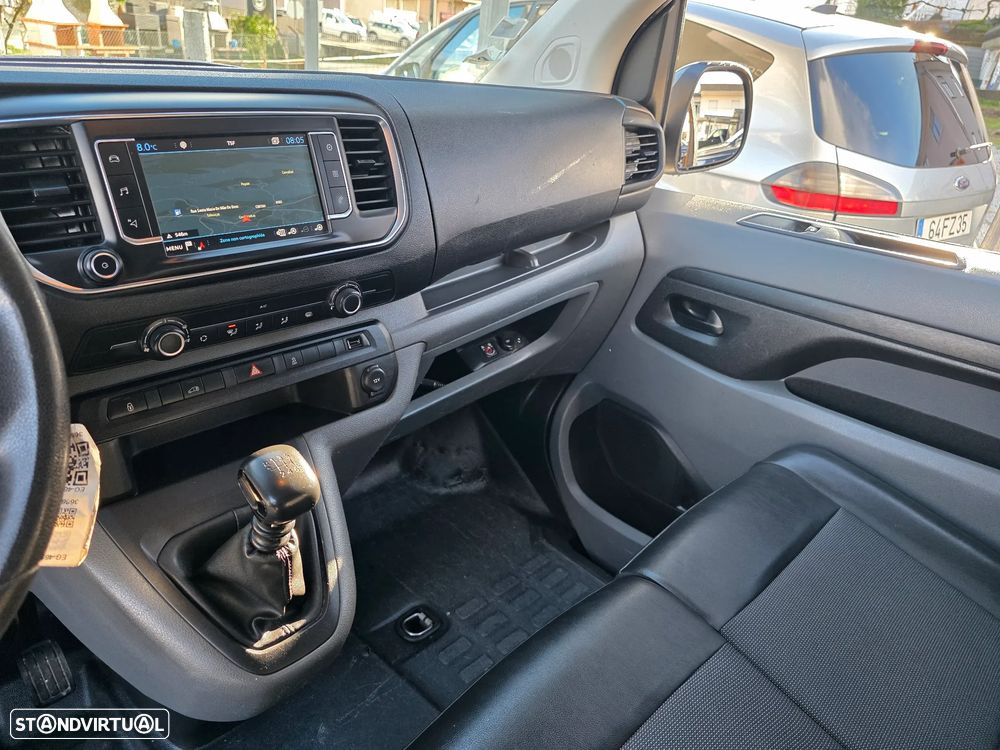 Peugeot e-Expert - 12