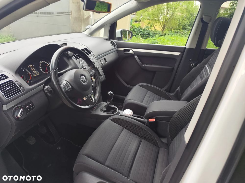 Volkswagen Touran 2.0 TDI DPF Highline Perfectline - 27