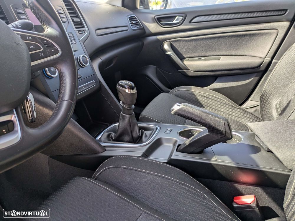 Renault Mégane Sport Tourer 1.5 dCi Zen - 14