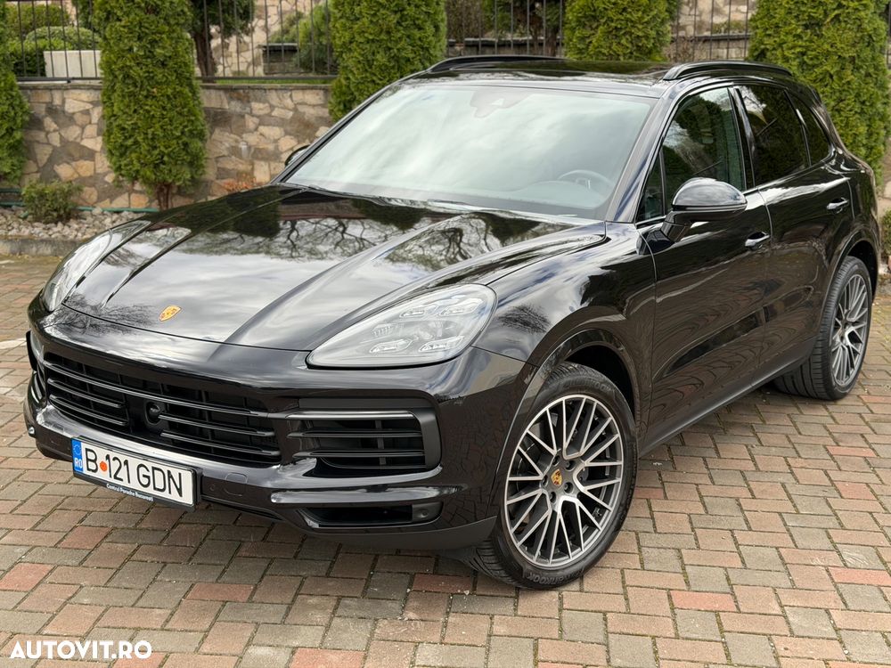 Porsche Cayenne - 5