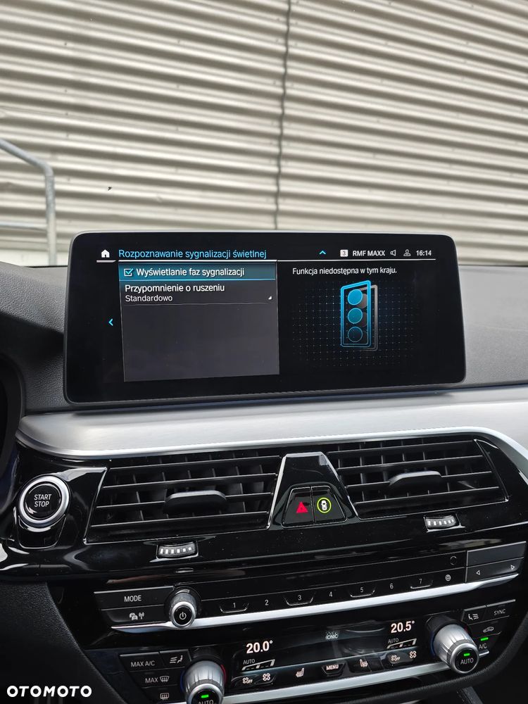 BMW Seria 5 530e M Sport sport - 32