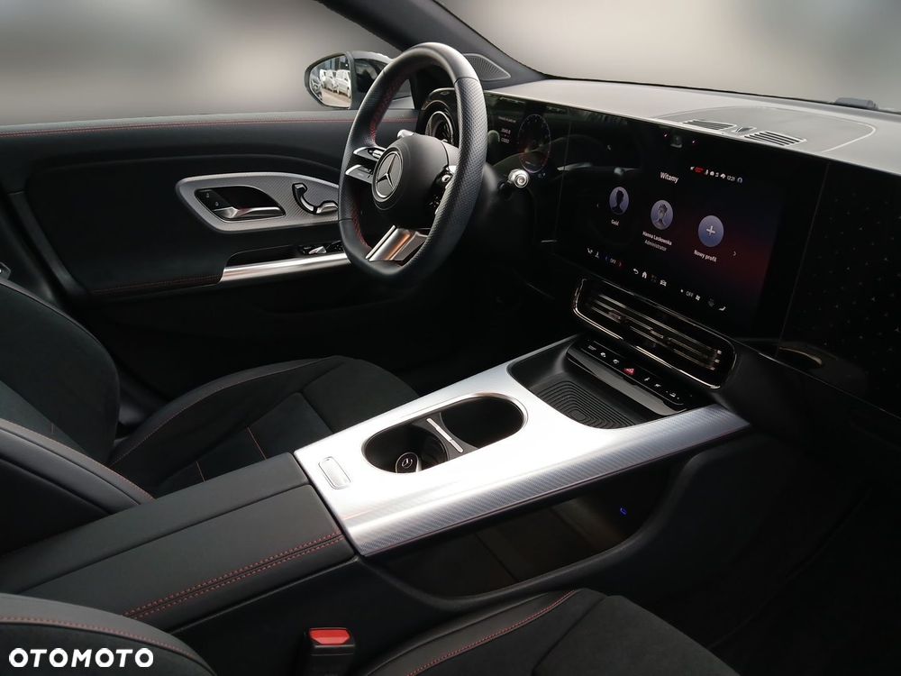 Mercedes-Benz CLA 200 mHEV 8G-DCT - 13