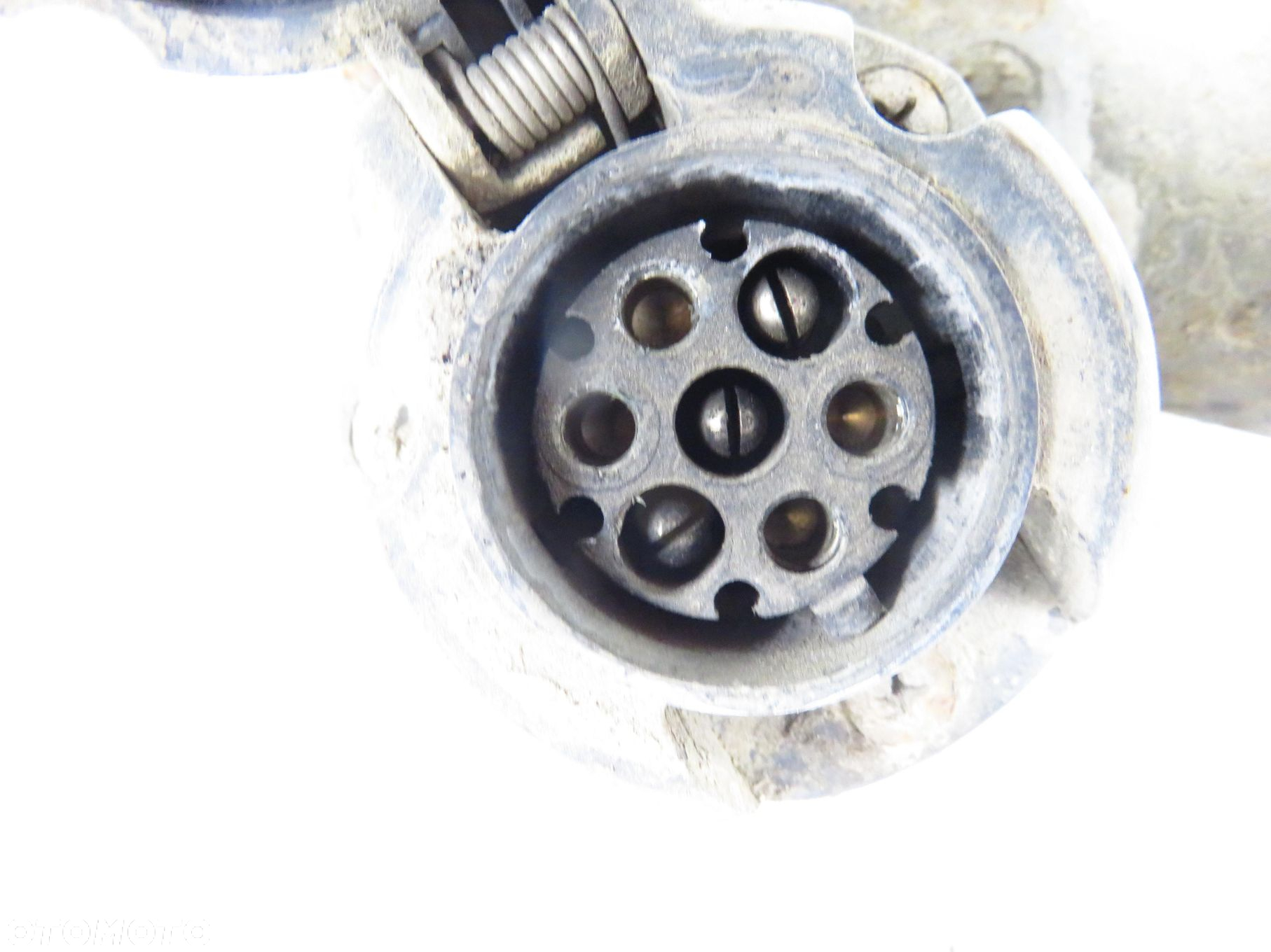 HAK FORD TRANSIT CONNECT - 3