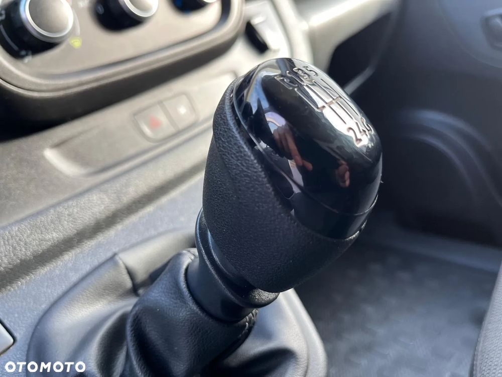Renault Trafic - 37