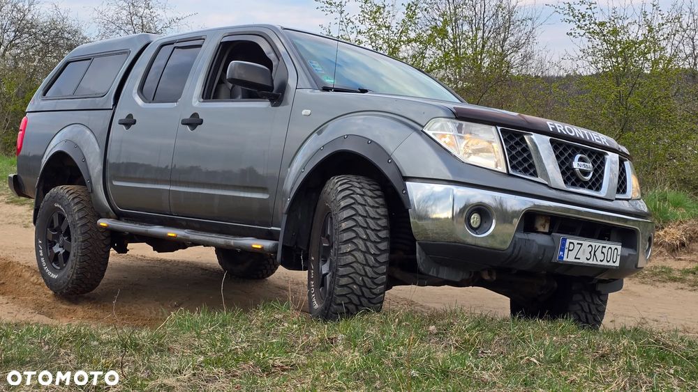 Nissan Frontier - 1