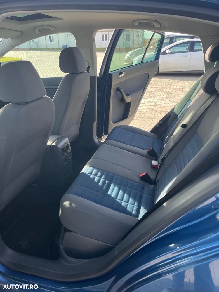 Volkswagen Golf Plus 1.4 TSI DSG Tour Edition - 12