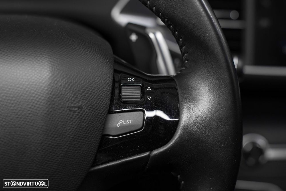 Peugeot 308 SW 1.5 BlueHDi Allure EAT8 - 29