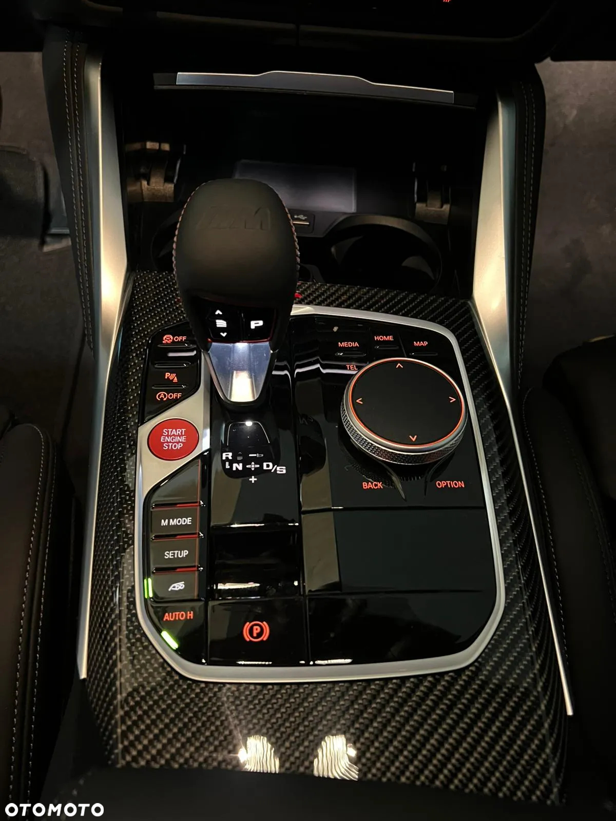 BMW M3 Competition xDrive sport - 24