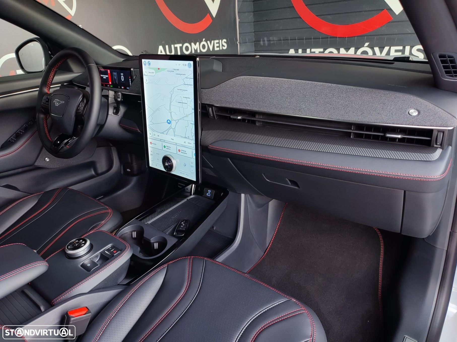 Ford Mustang Mach-E Premium AWD - 27