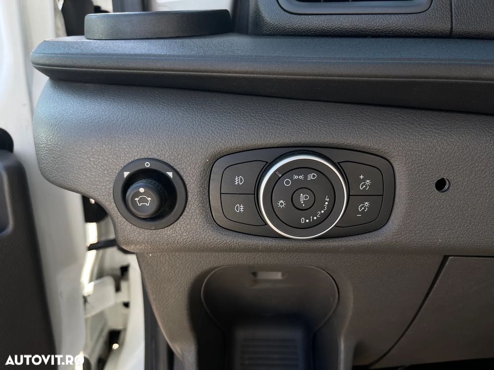 Ford Transit - 14