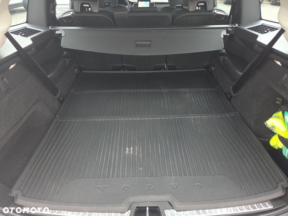 Volvo XC 90 B5 B AWD Plus Bright - 30