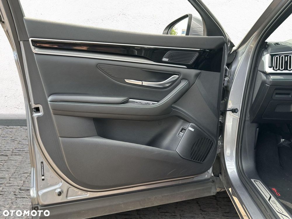 BYD Seal U - 10