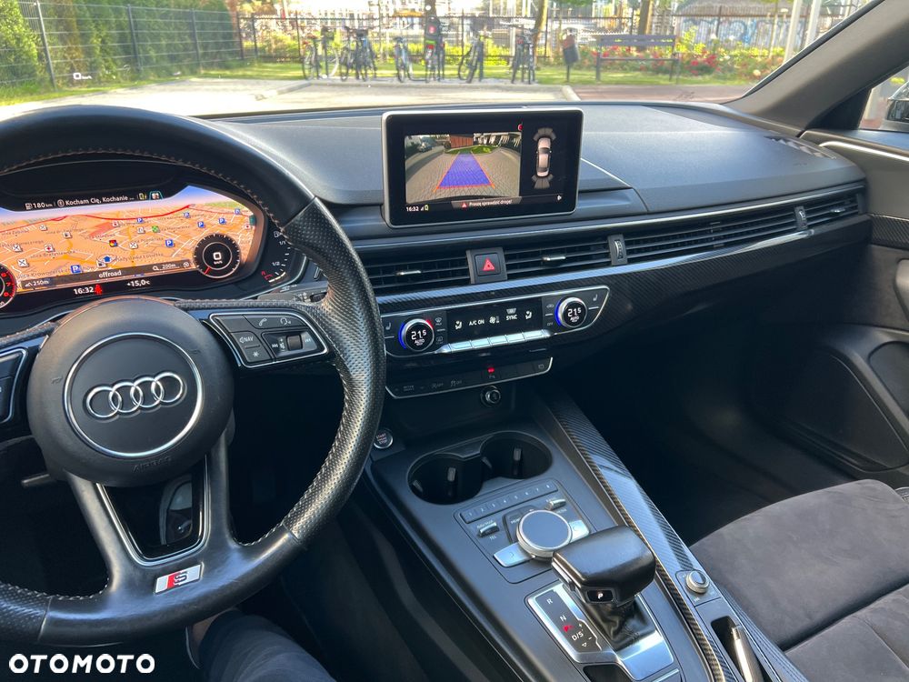 Audi A4 Limousine 2.0 TFSI ultra Sport S tronic - 16