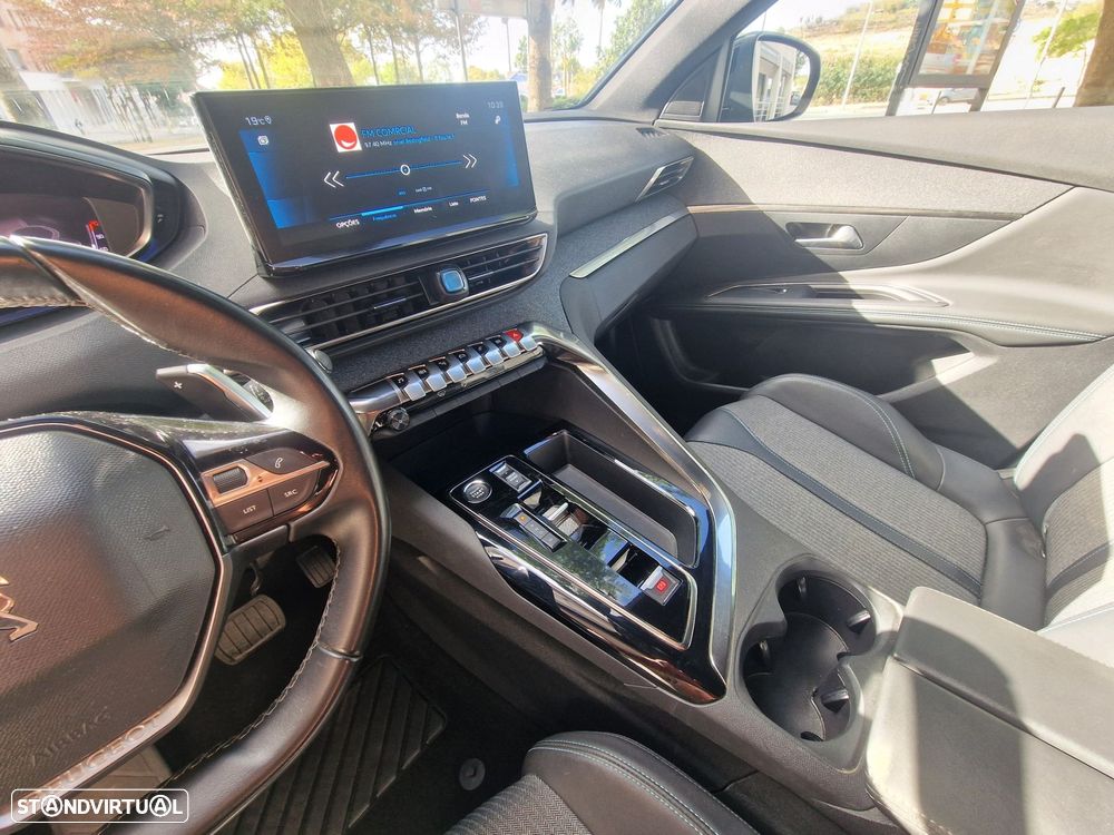 Peugeot 3008 1.5 BlueHDi Allure Pack EAT8 - 23