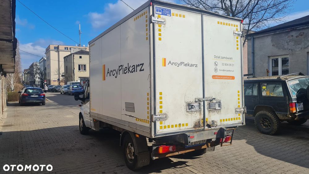 Ford Transit - 9