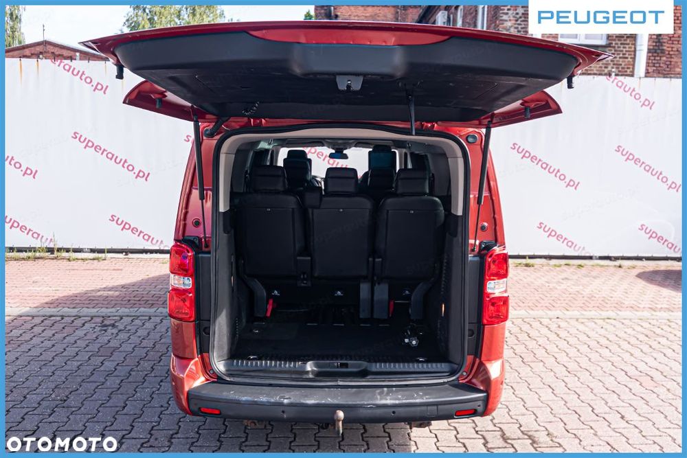 Peugeot Traveller - 14