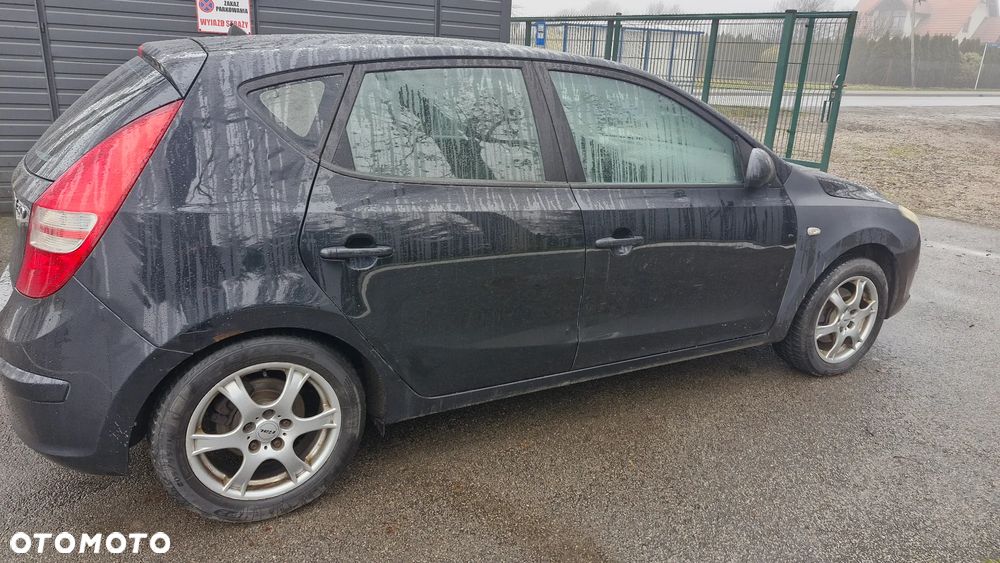 Hyundai i30 1.4 Base - 3