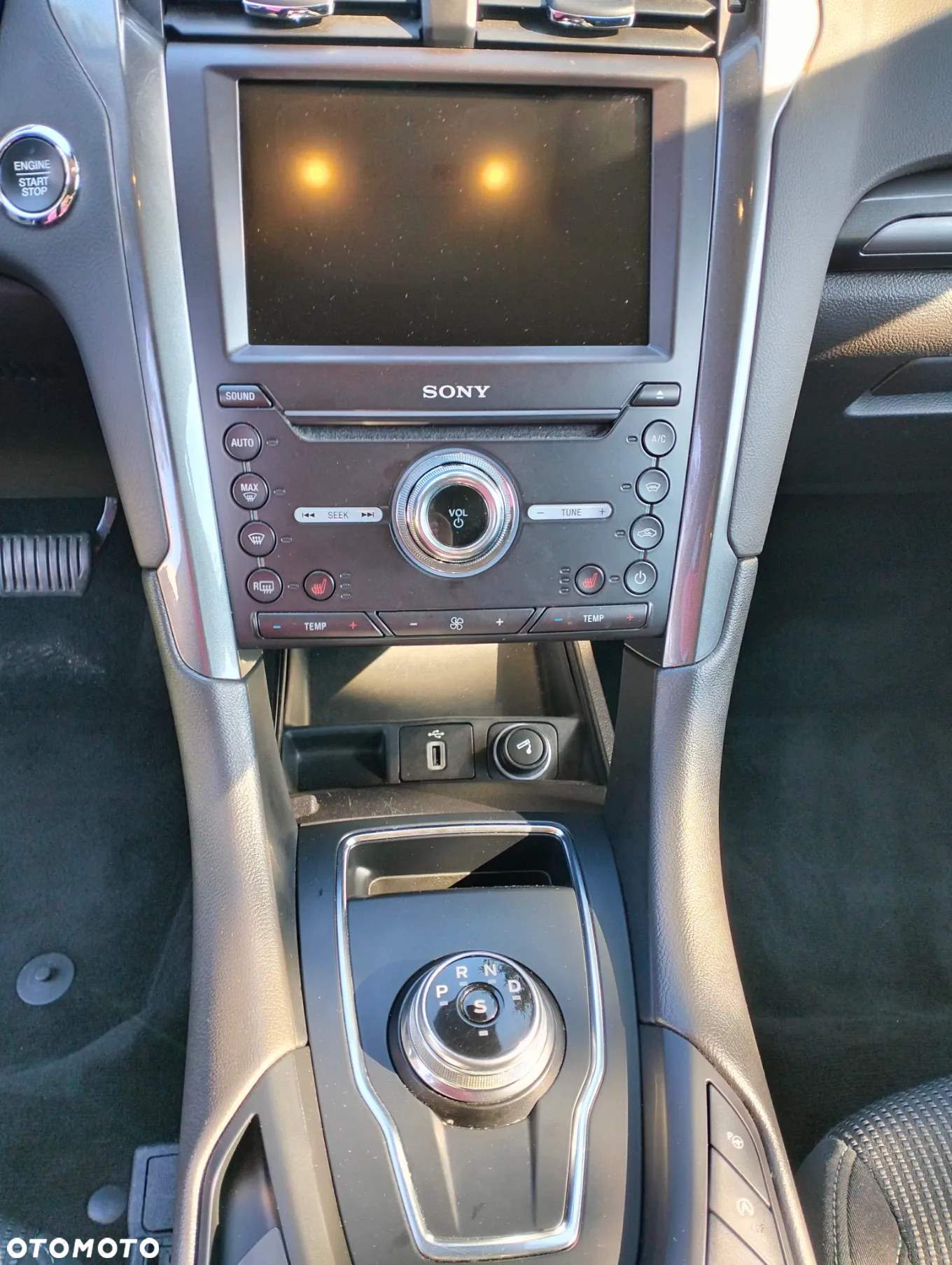 Ford Mondeo 2.0 EcoBlue Titanium - 21
