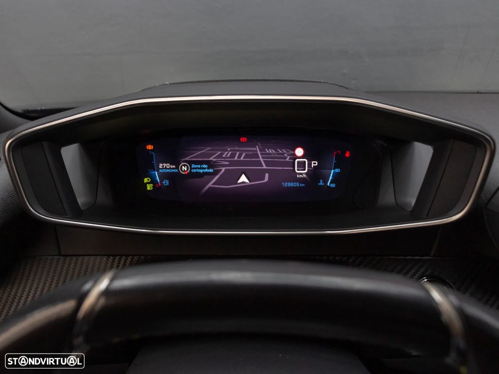 Peugeot 2008 1.5 BlueHDi GT Line EAT8 - 26