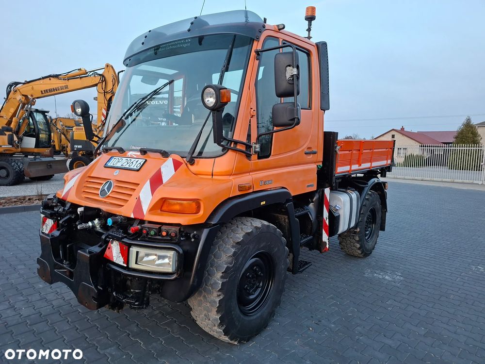 Mercedes-Benz UNIMOG U300 / 4X4 / WYWROTKA 3 STRONNA / HYDROZŁĄCZA / EPS + SPRZĘGŁO - 1