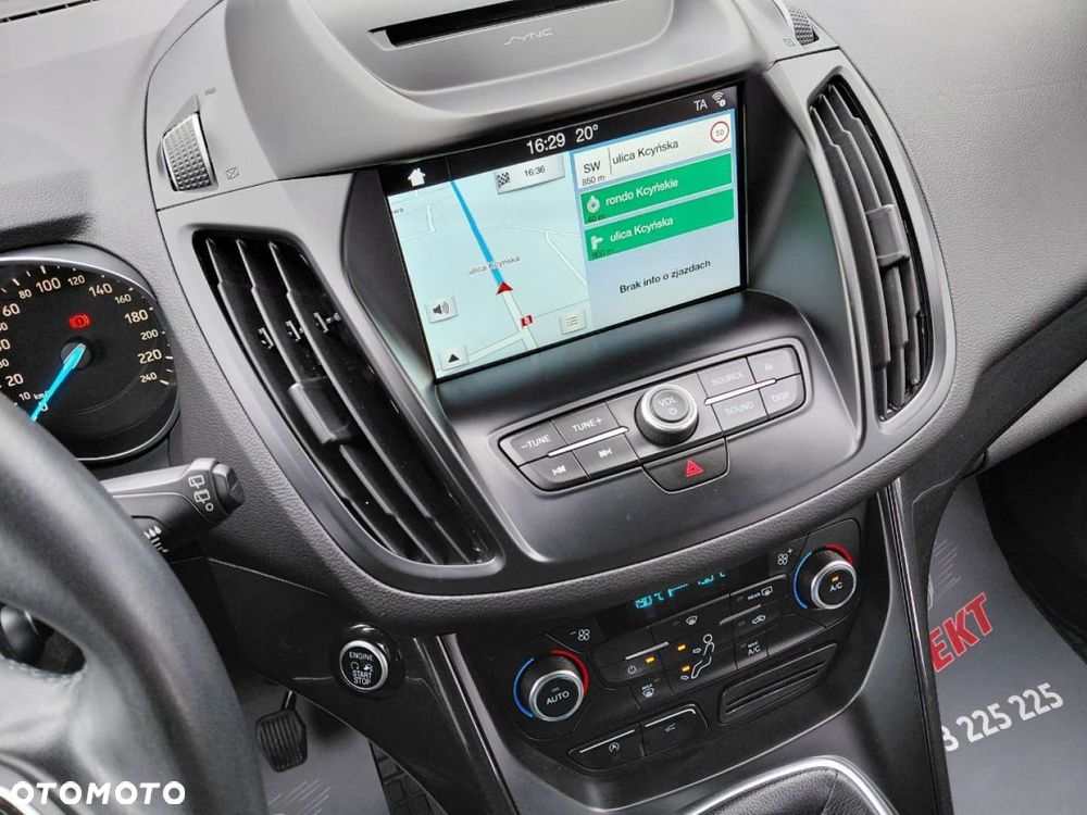 Ford Kuga - 21