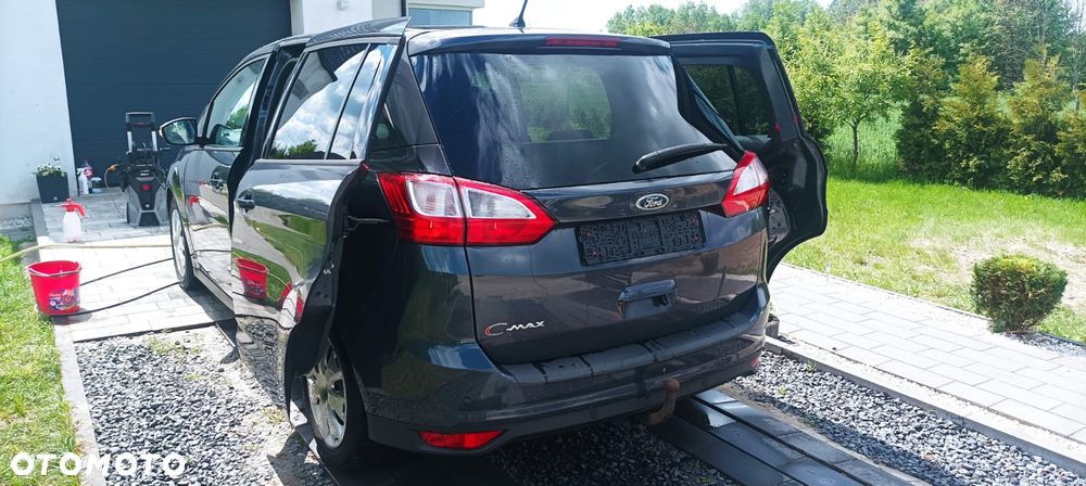 Ford Grand C-MAX 2.0 TDCi Titanium - 14