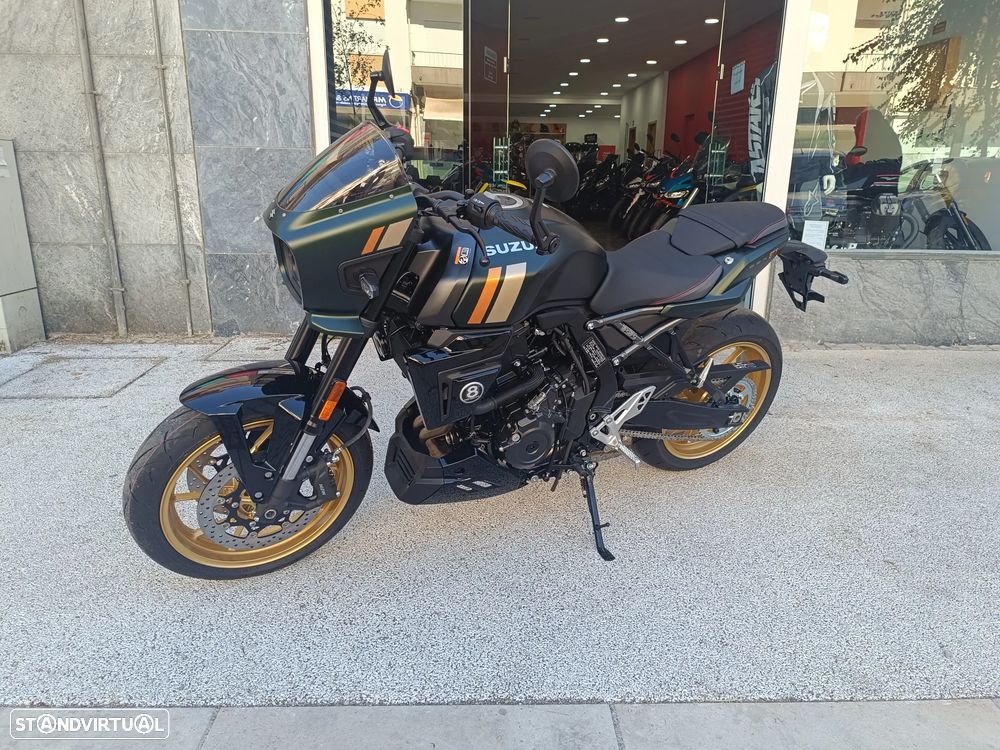 Suzuki GSX 8 TT desde 142€ mês - 4