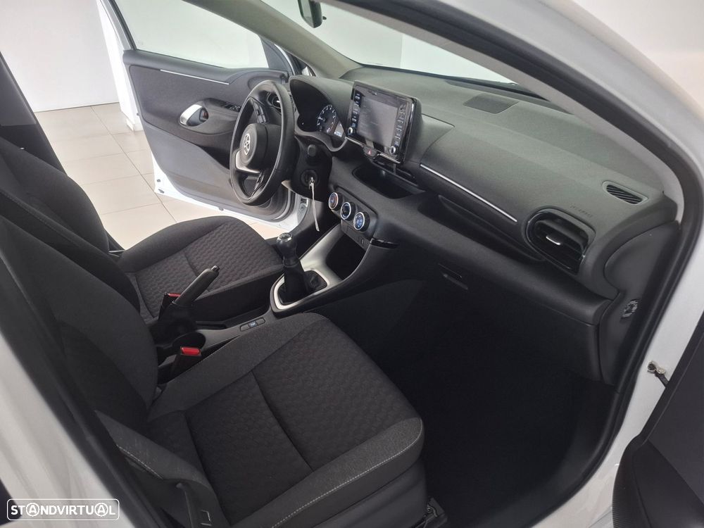 Toyota Yaris 1.0 VVT-i Comfort Plus - 12