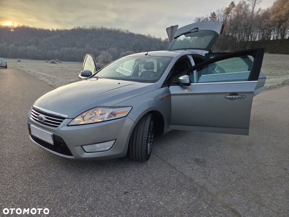 Ford Mondeo 1.8 TDCi Ghia - 24