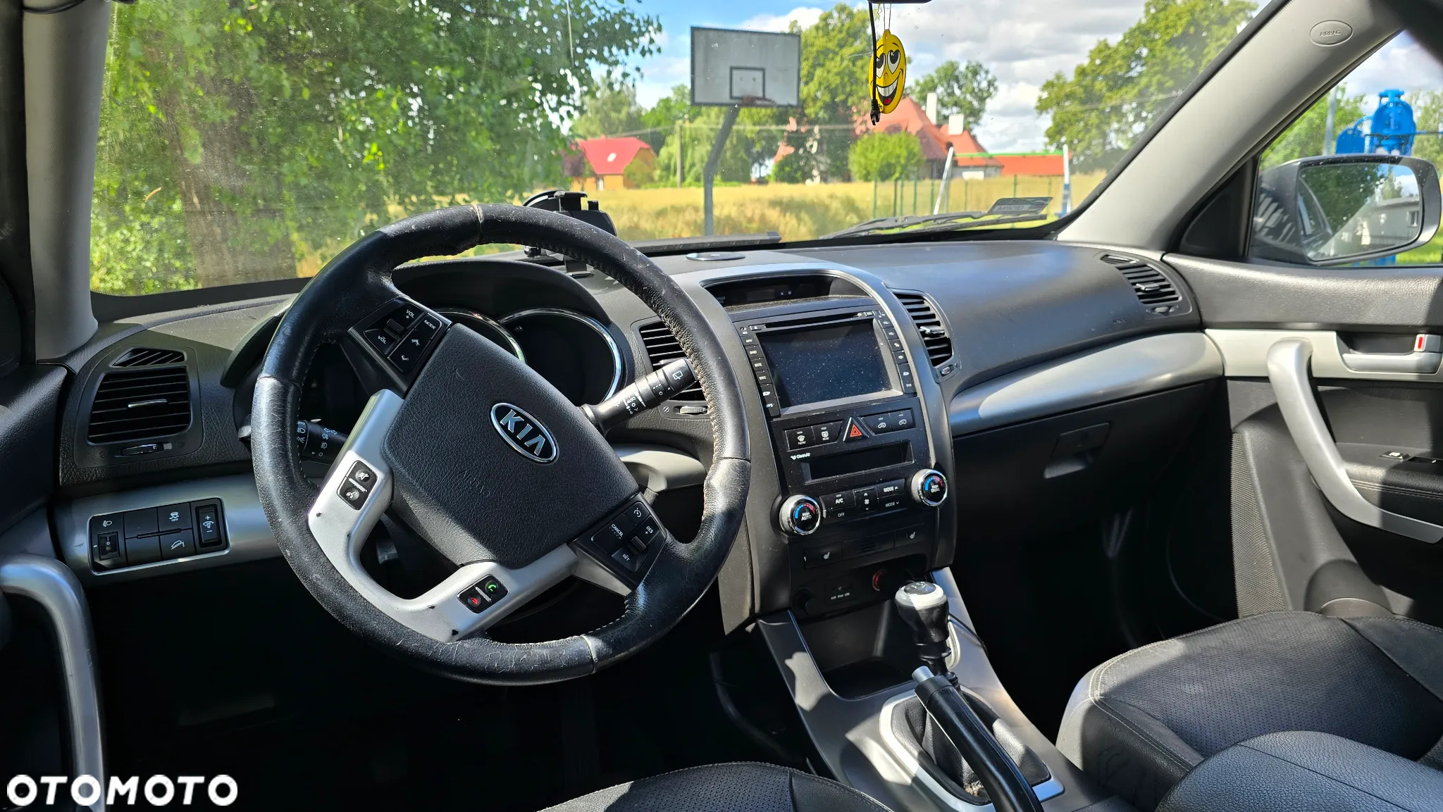 Kia Sorento - 16