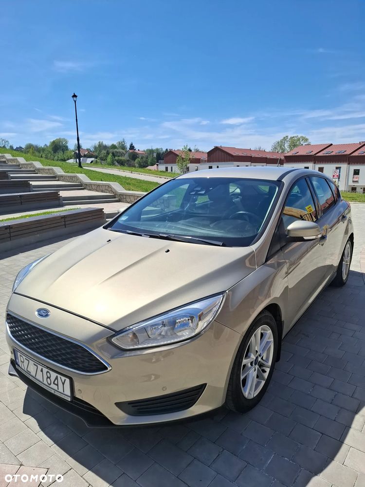Ford Focus 1.0 EcoBoost Trend - 4