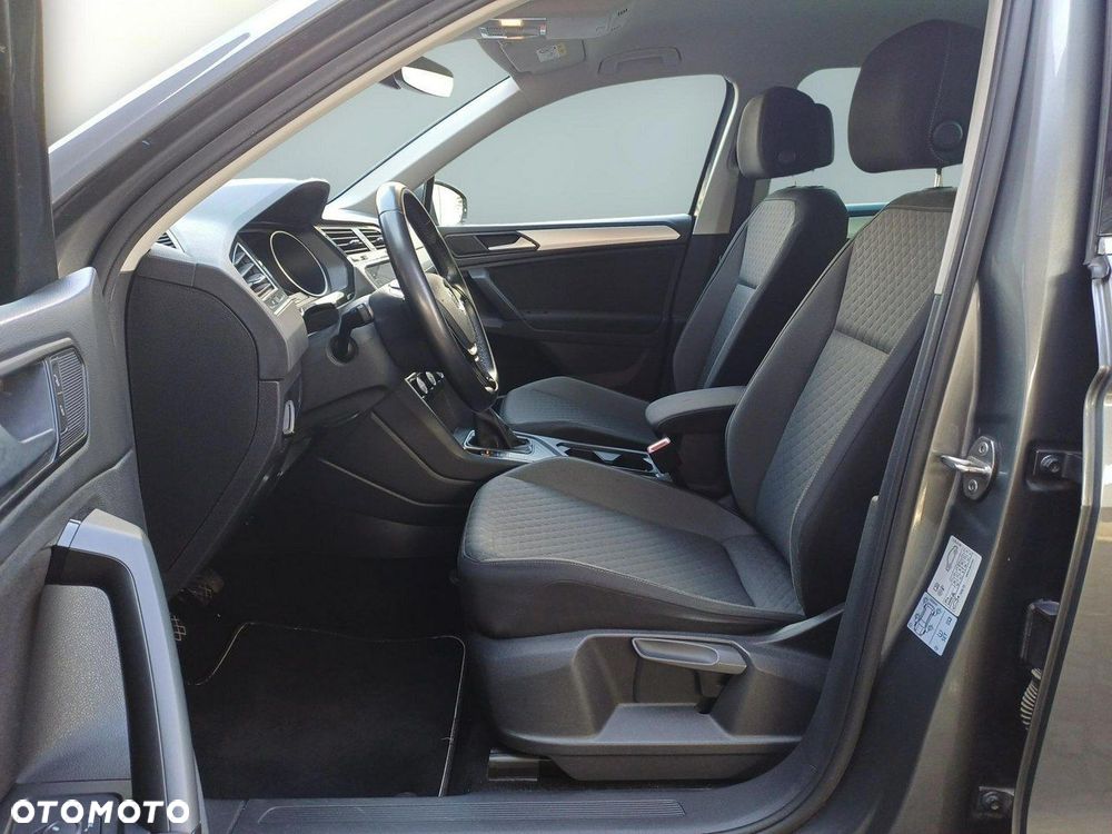 Volkswagen Tiguan 1.5 TSI EVO Comfortline - 9