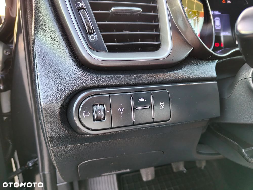 Kia Ceed 1.4 T-GDI L Business Line - 20