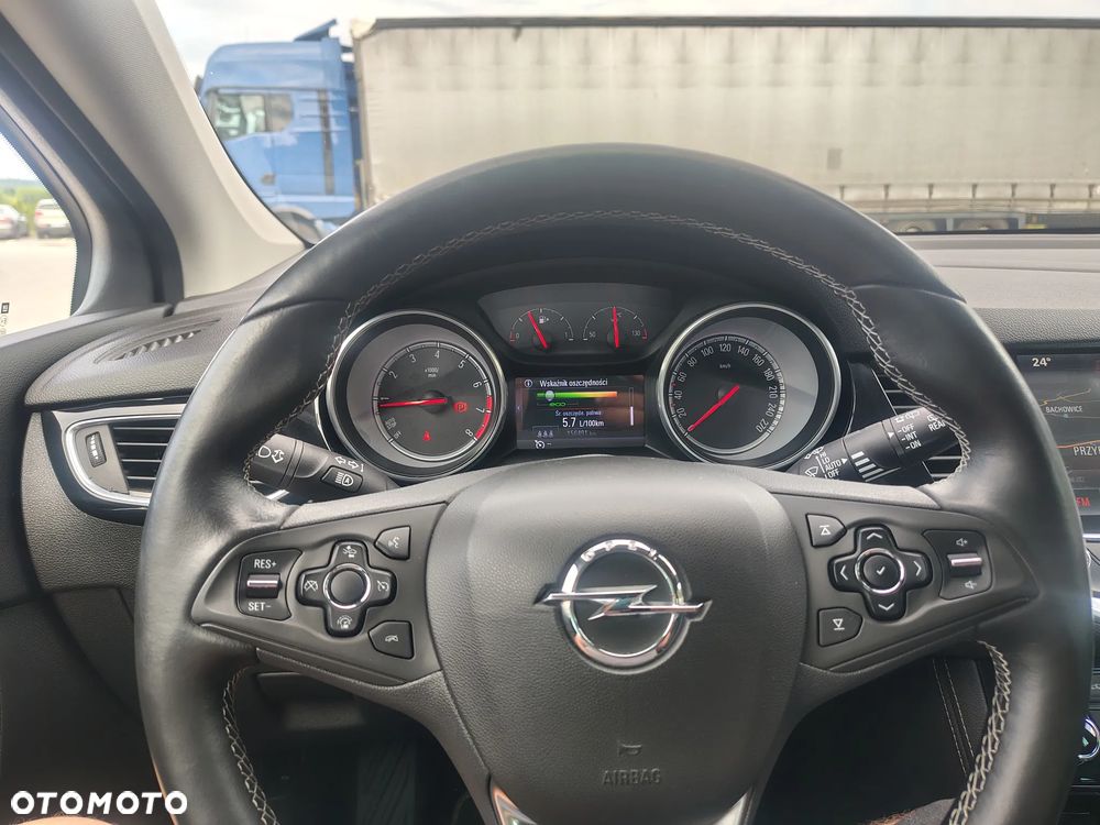 Opel Astra 1.4 Turbo Start/Stop Business - 27