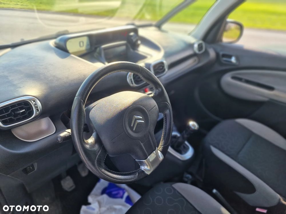 Citroën C3 Picasso 1.6 HDi Exclusive - 17