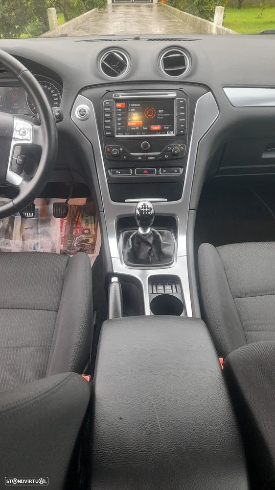 Ford Mondeo SW 1.6 TDCi Ambiente - 22