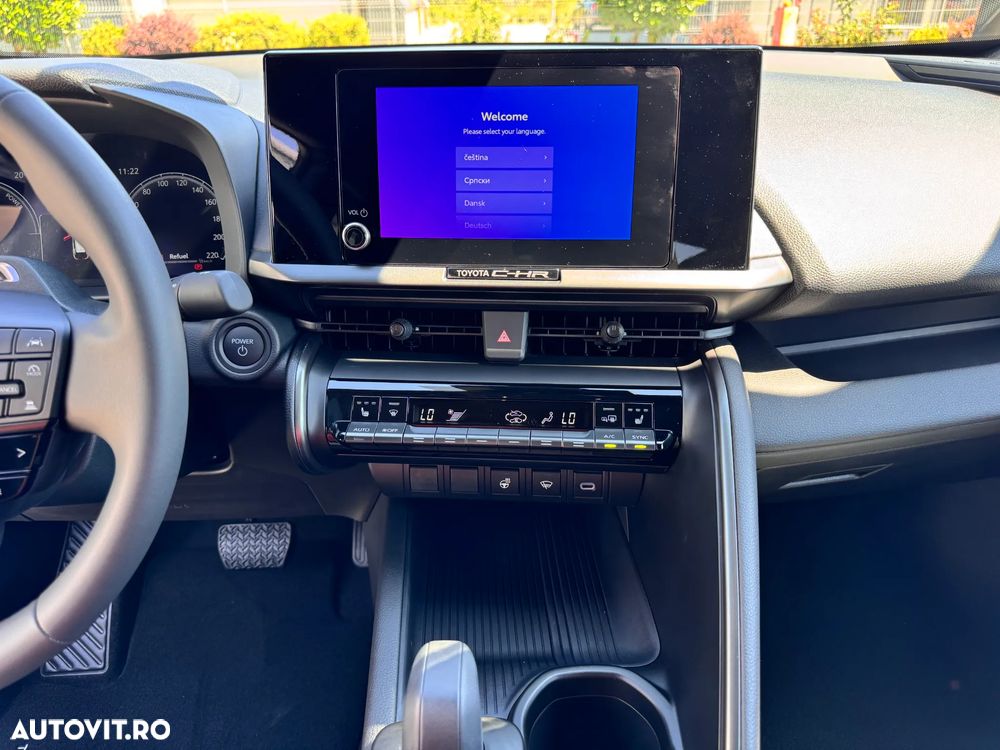 Toyota C-HR 2.0 HEV 180 CP 4x2 CVT Dynamic - 15