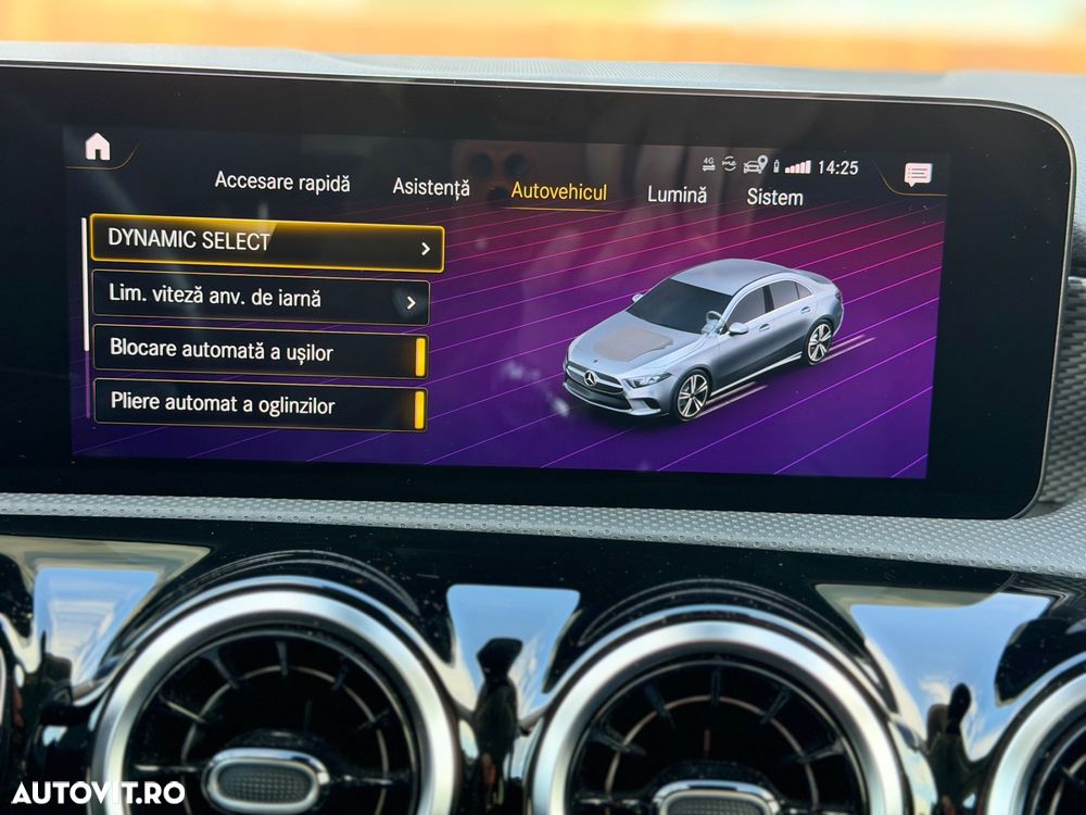 Mercedes-Benz A 180 d Sedan 8G-DCT - 16